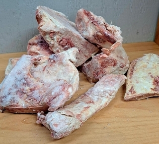 Beef - Bones (Brubacher)